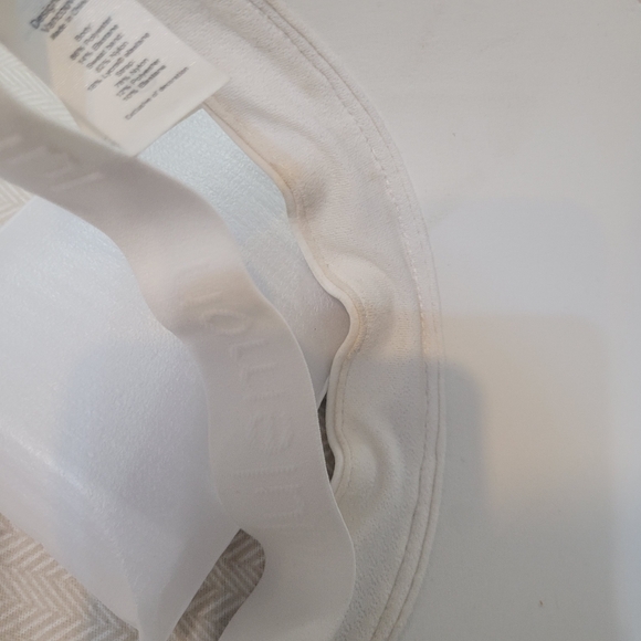 LULULEMON hat in white - Picture 10 of 16